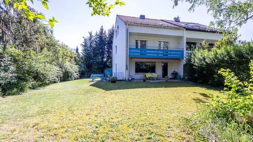 Bild 1 - Gartenliebhaber aufgepasst: eine Doppelhaushälfte mit vielen Möglichkeiten