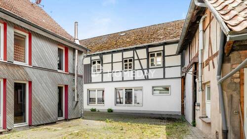 Wohnung Außenansicht 1 - 5 Zimmer Bauernhaus, Landhaus in Bovenden