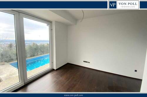 Zimmer - Exklusive 3,5- Zimmer-Wohnung: Erstbezug mit Alpenpanorama und Pool in Oberelchingen