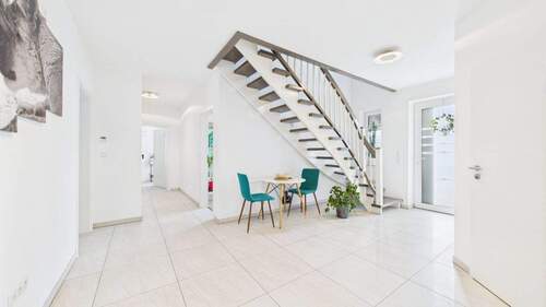 Diele - 6 Zimmer Einfamilienhaus zum Kaufen in Herzlake