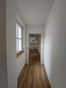 Flur - Etagenwohnung mit 55,00 m&sup2; in Salzwedel zur Miete