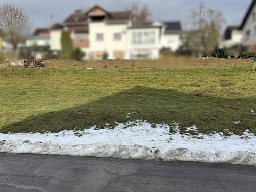 Bild 2 - Grundstück zum Kaufen in Haiger / Allendorf