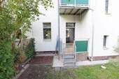 Balkon mit Zugang Hof und Sitzecke - 3 Zimmer Etagenwohnung in Chemnitz