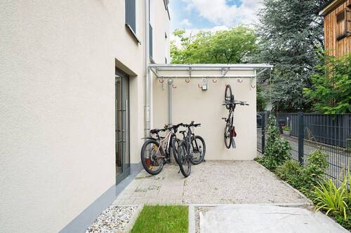 Fahrradstellplätze - 