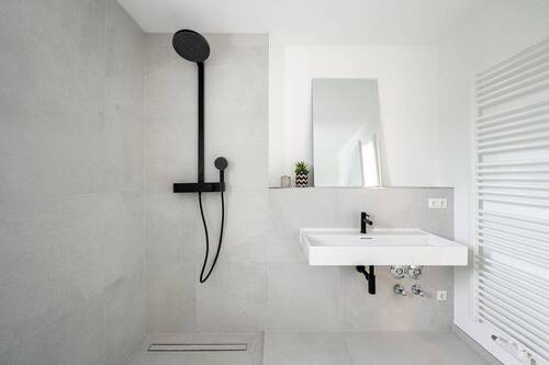 hochwertige Ausstattung - 