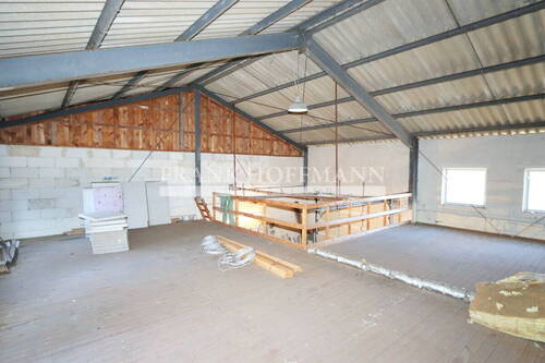 V9896 OG Halle 1.2 - 