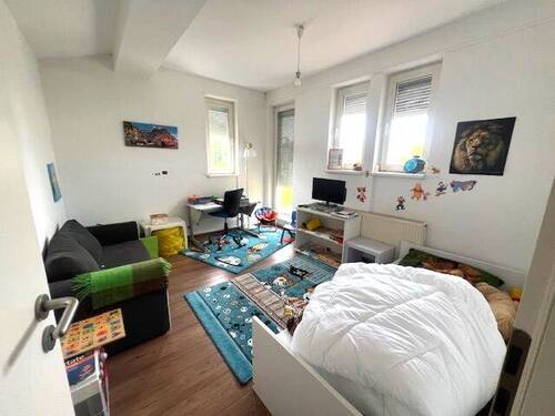 Zimmer 2 OG - 
