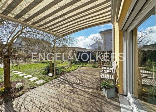 Terrasse zur Südseite - 