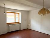 EG-Wohnzimmer - 6 Zimmer Einfamilienhaus zum Kaufen in Stößen