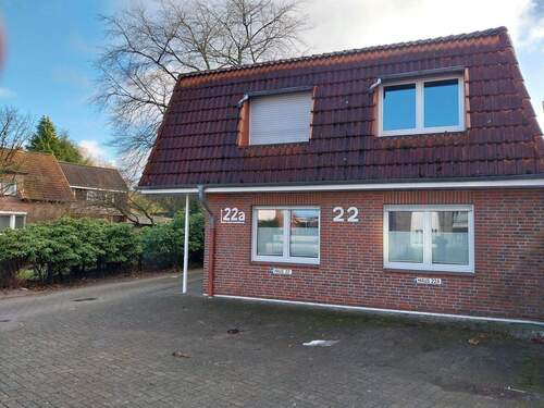 Hausansicht - Stadtnahe Eigentumswohnung im Erdgeschoss