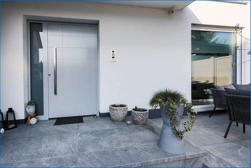 Eingang - 8 Zimmer Doppelhaushälfte in Gottmadingen / Bietingen