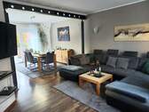 großer offener Wohn-Essbereich mit Balkon - 4 Zimmer Mehrfamilienhaus, Wohnhaus in Rodalben