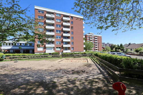 Front &Spielplatz - Etagenwohnung mit 68,10 m&sup2; in Henstedt-Ulzburg zum Kaufen