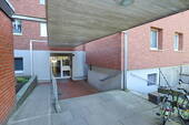 Hauseingang (2) - 