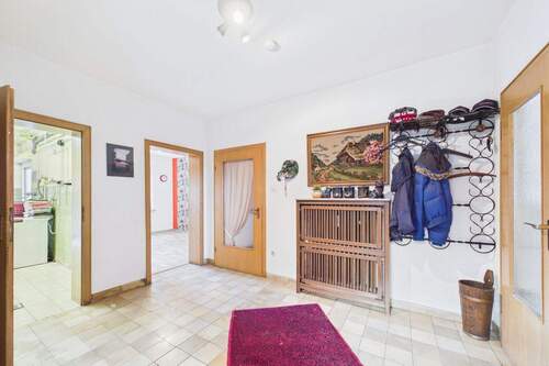 Diele EG - 8 Zimmer Einfamilienhaus in Oelde