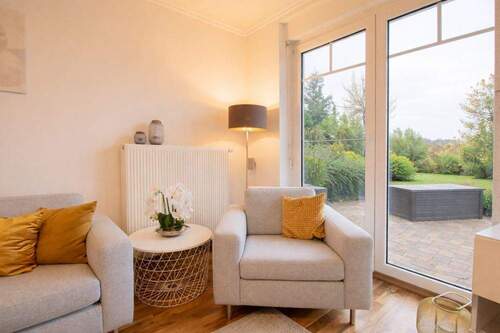 Detail Wohnzimmer bodengleiche Fenster - 