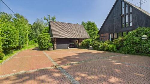 Zufahrt & Vorplatz - 6 Zimmer Einfamilienhaus in Münster