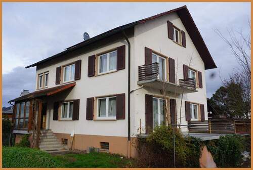 Ansicht - Ihr neues Kapitel beginnt hier: Modernisiertes Wohnhaus mit großem Garten !