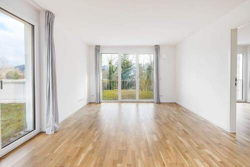 großzügige Raumaufteilung - 