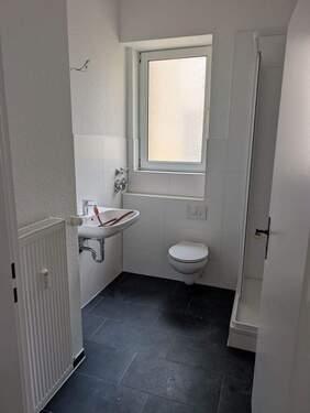 Bad - 3 Zimmer Etagenwohnung zur Miete in Jena