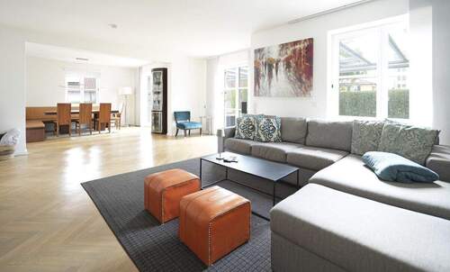 Wohnen-Essen - 5 Zimmer Einfamilienhaus in Adlkofen