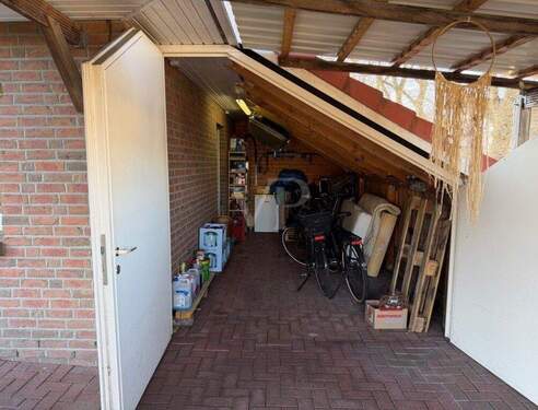 Garage - 