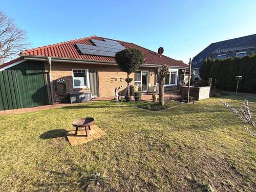 Gartenblick zum Haus - 