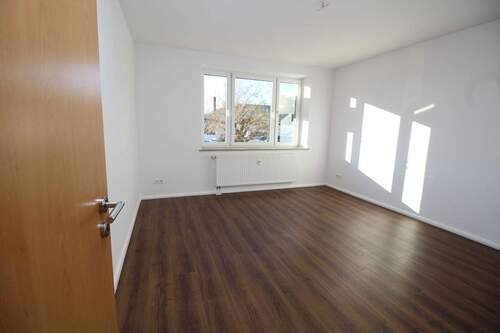 Schlafzimmer - Etagenwohnung mit 56,00 m² in Limbach-Oberfrohna zur Miete