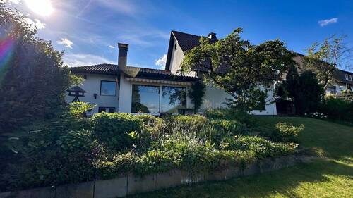 Rückansicht Haus - 5 Zimmer Einfamilienhaus zum Kaufen in Schalksmühle