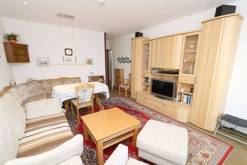 Wohnzimmer - Etagenwohnung mit 58,00 m&sup2; in Grömitz zum Kaufen