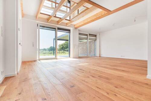 Wohnbereich - 5 Zimmer Doppelhaushälfte zur Miete in Achim