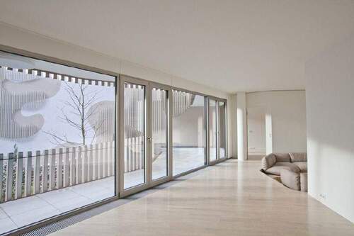 Wohnbereich - Ruhige 4-Zimmer Familien-Whg mit Süd-Terrasse Kamin Aufzug u. TG