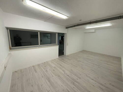 Büro UG - 