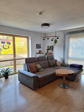 Wohn- und Essbereich - 3 Zimmer Etagenwohnung in Greding / Obermässing