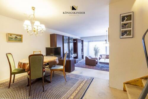 Herzlich willkommen... - 4 Zimmer Reihenmittelhaus in Schorndorf