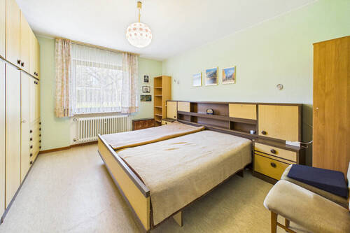 Schlafzimmer EG - 
