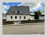 Hausansicht - 4 Zimmer Etagenwohnung zur Miete in Olpe