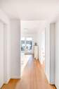 Flur mit Blick ins Wohn- und Esszimmer - 