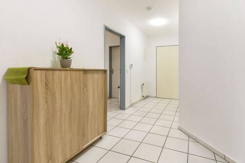 Flur Bild 2 - 3 Zimmer Etagenwohnung in Großenkneten