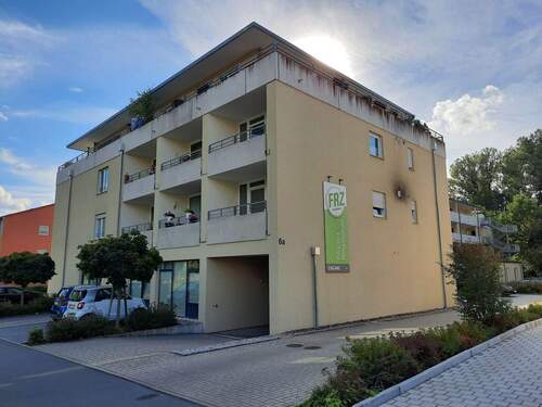 20210930_153913.jpg - Heroldsberg Grundstück für Mehrfamilienhaus