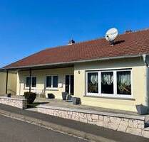 Eigennutzer aufgepasst, freier Blick auf Rentweinsdorf - EFH mit Potential für eure Familie