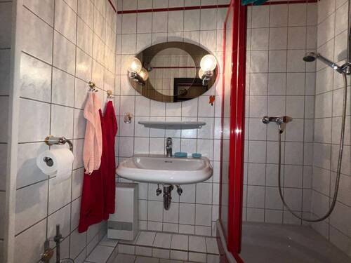 8.jpg - 