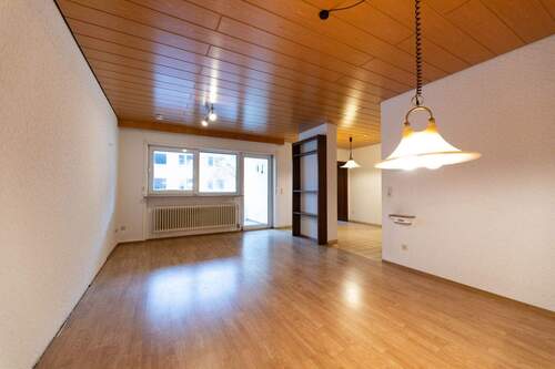 Wohnen (1).jpg - Attraktive 3 Zimmer Wohnung in Zentrumsnaher Lage