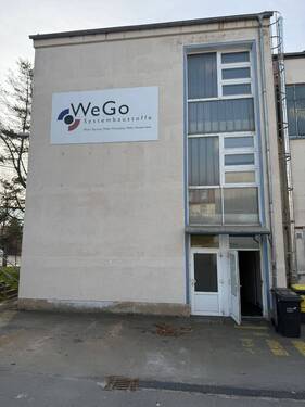 Verwaltungsgebäude_Halle2 - 