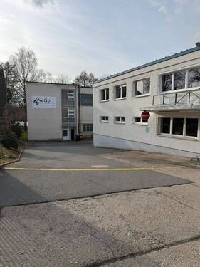 Vewaltungsgebäude1 - 