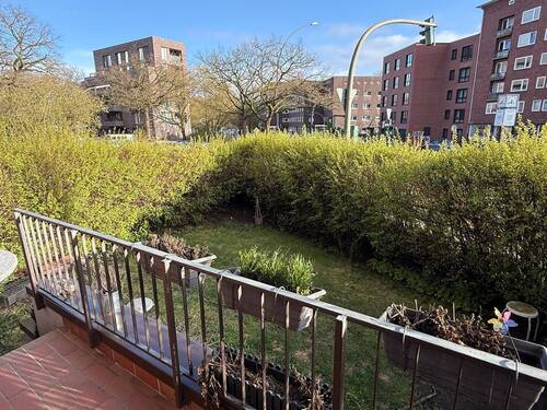 Garten - Sanierte Altbauwohnung mit Garten in Stadtparknähe