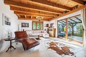 Bild 1 - Charmantes Wohnen im Grünen - 775.000,00&nbsp;EUR Kaufpreis, ca.&nbsp; 217,00&nbsp;m&sup2;&nbsp;Wohnfl&auml;che