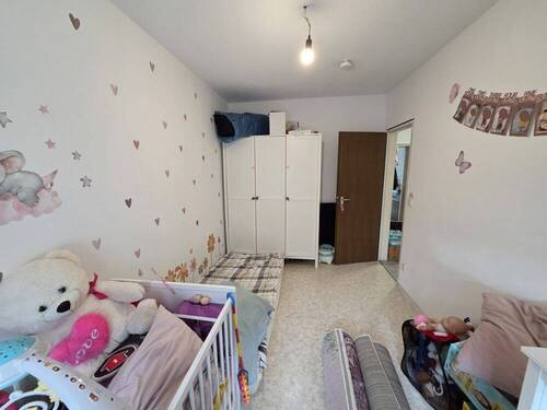 Zimmer 2 - 