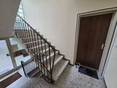 gepflegtes Treppenhaus - 