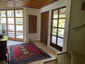 Wohnung 3: Eingang zur exklusiven Wohnung - 